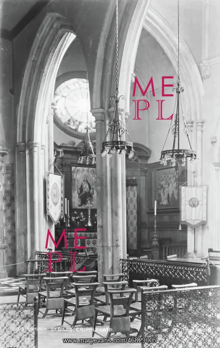 : Interior of St. Giles Cripplegate Church : Interior of St. Giles Cripplegate Church