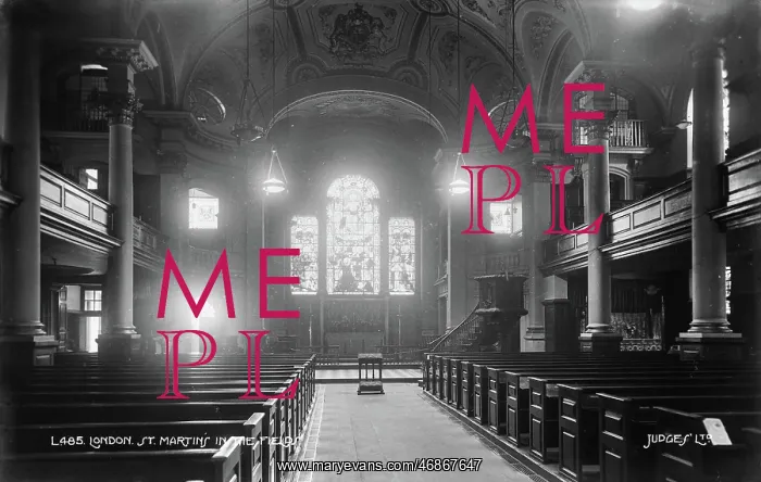 : Interior of St. Martin-in-the-Fields, London : Interior of St. Martin-in-the-Fields, London