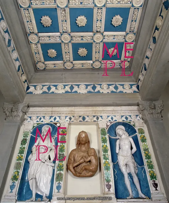 : Interior of tempietto by Andrea della Robbia : Interior of tempietto by Andrea della Robbia