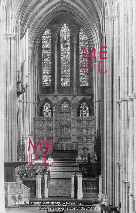 : Interior of Truro Cathedral : Interior of Truro Cathedral