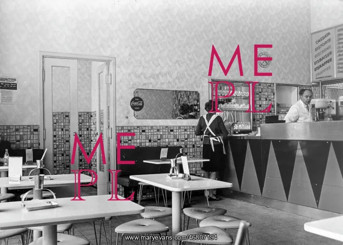 : Interior of a Viennese ice cream parlour : Interior of a Viennese ice cream parlour