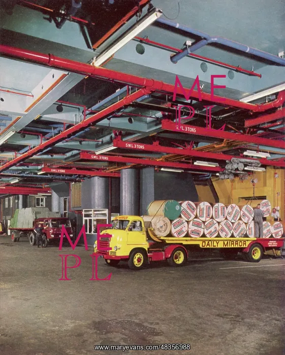 : Internal Roadway at Daily Mirror Printing Works : Internal Roadway at Daily Mirror Printing Works