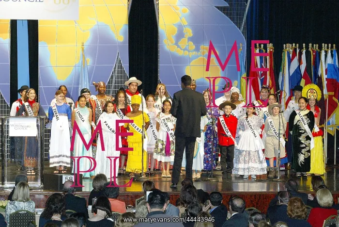 : International Childrens Choir : International Childrens Choir