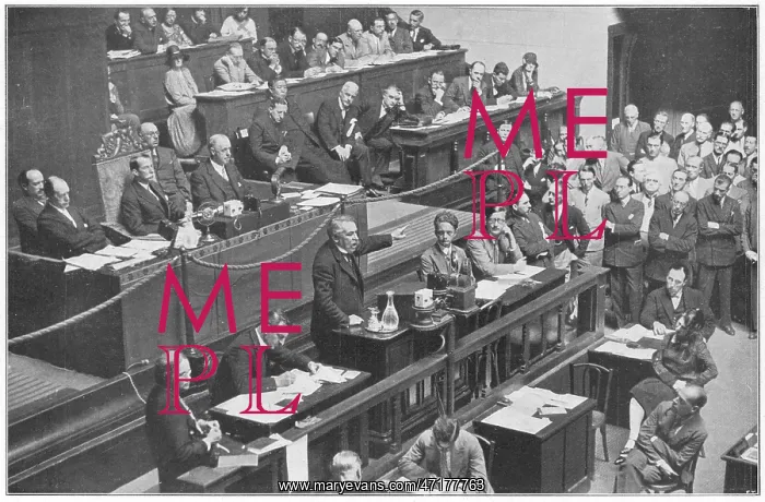 : INTERNATIONALISM : INTERNATIONALISM