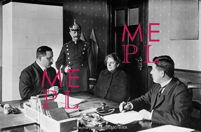 : Interrogation at a police station, 1911 : Interrogation at a police station, 1911