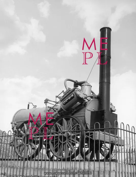 : INVICTA STEAM ENGINE : INVICTA STEAM ENGINE