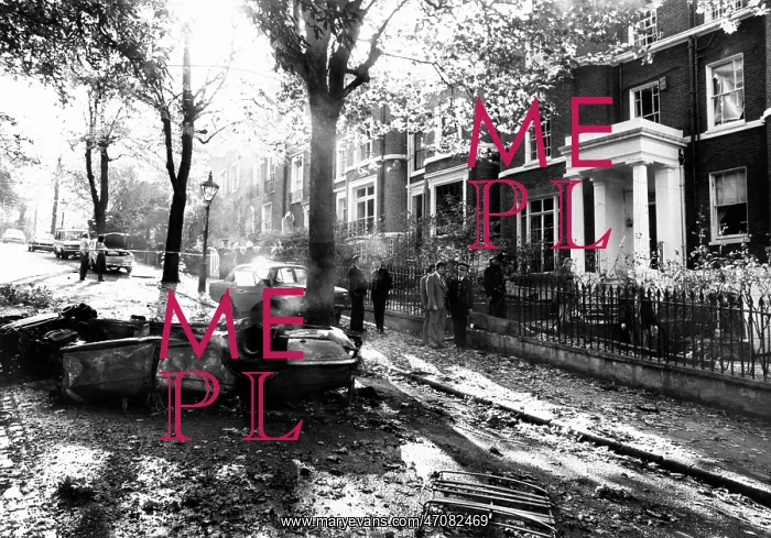  : IRA car bomb, Campden Hill Square, Kensington, London