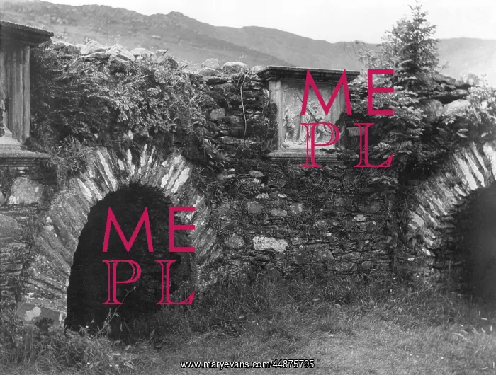 : IRELAND / FIN BARRE'S ISLE : IRELAND / FIN BARRE'S ISLE