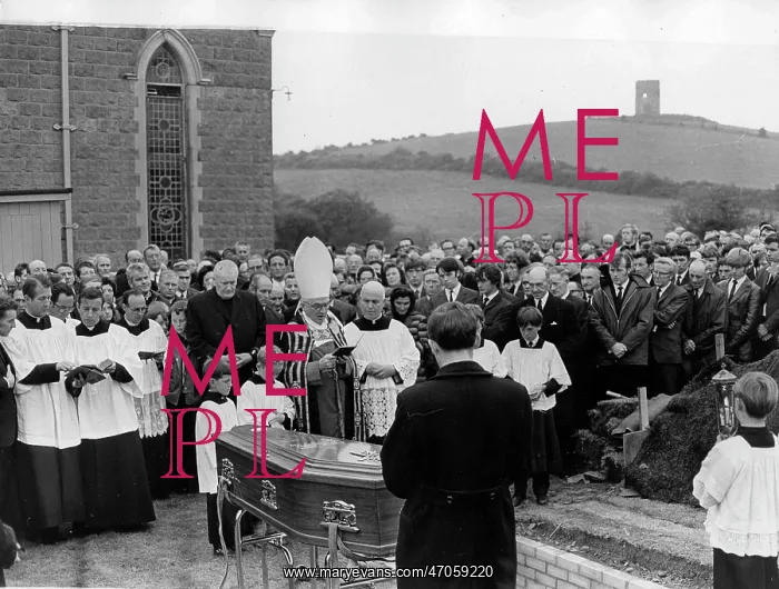 : Ireland During The Troubles : Ireland During The Troubles