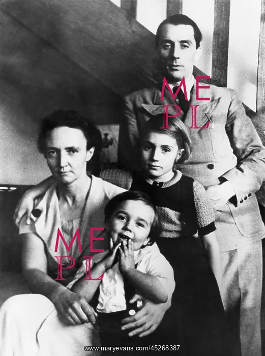 : Irene and Frederic Joliot-Curie with their children : Irene and Frederic Joliot-Curie with their children