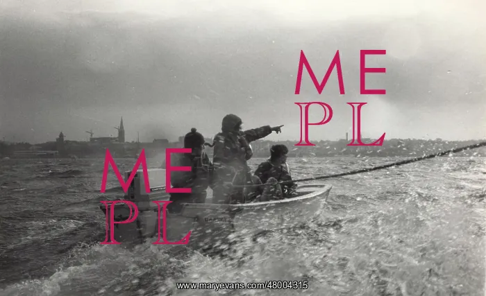 : Irish Scouts in a motorboat : Irish Scouts in a motorboat