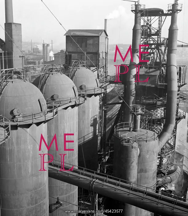 : Iron city. Czechoslovakia - Ostrava 1950 : Iron city. Czechoslovakia - Ostrava 1950