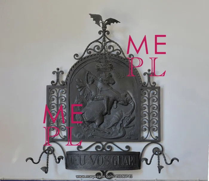 : Iron relief, Torre Bellesguard, Barcelona : Iron relief, Torre Bellesguard, Barcelona
