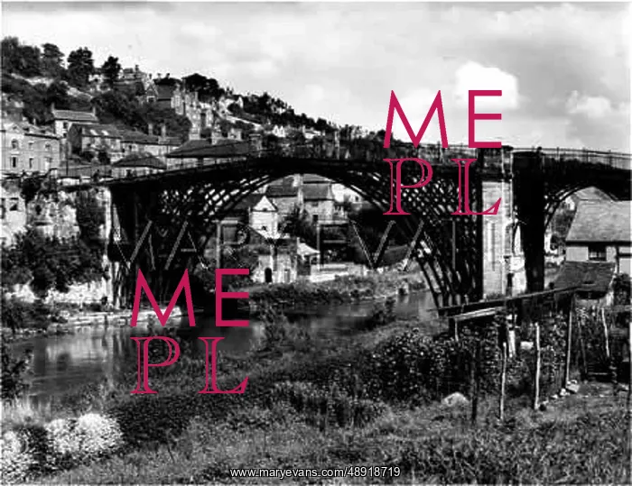 : IRONBRIDGE IN SHROPSHIRE : IRONBRIDGE IN SHROPSHIRE