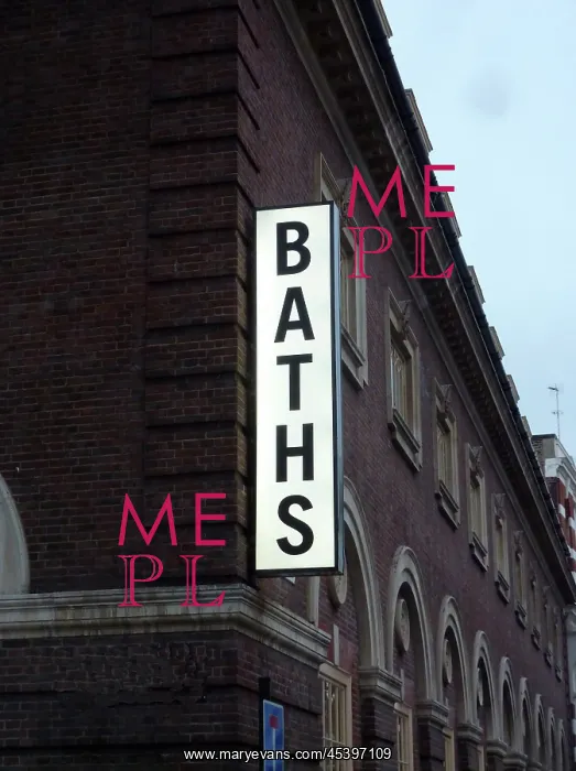 : IRONMONGER ROW BATHS, IRONMONGER ROW, ST LUKES : IRONMONGER ROW BATHS, IRONMONGER ROW, ST LUKES