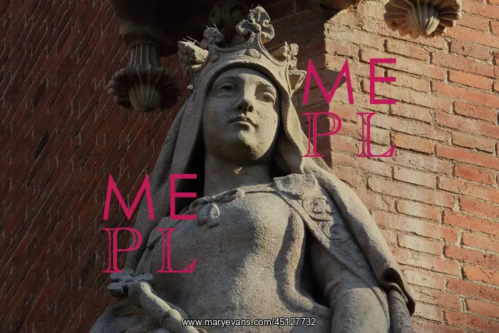 : Isabel statue, Administration Pavilion, Hospital : Isabel statue, Administration Pavilion, Hospital