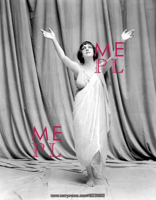 : ISADORA DUNCAN, undated.. ? : ISADORA DUNCAN, undated.. ?