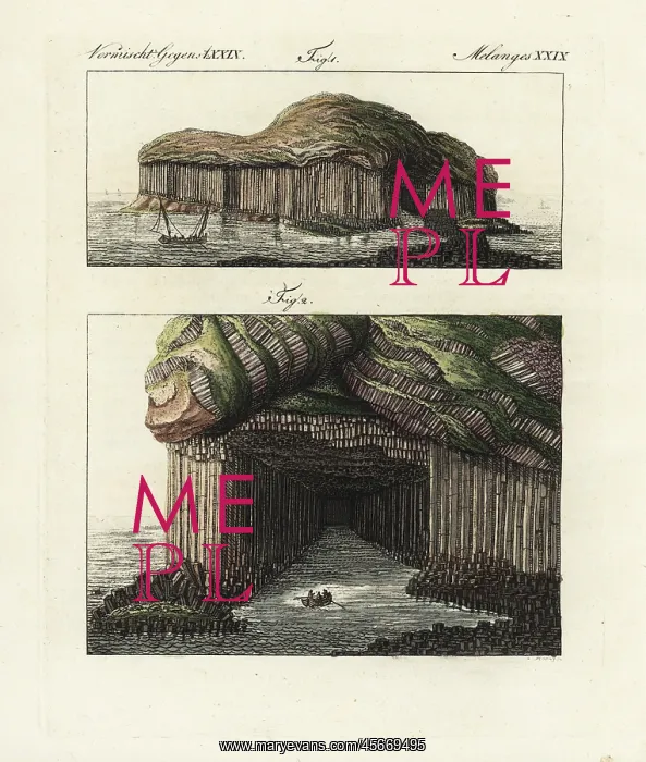 : Isle of Staffa and basalt columns at the entrance : Isle of Staffa and basalt columns at the entrance