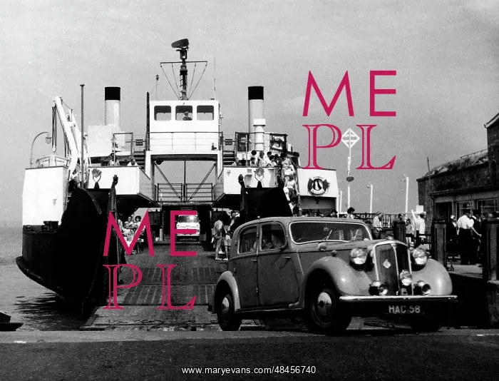 : ISLE OF WIGHT FERRY : ISLE OF WIGHT FERRY