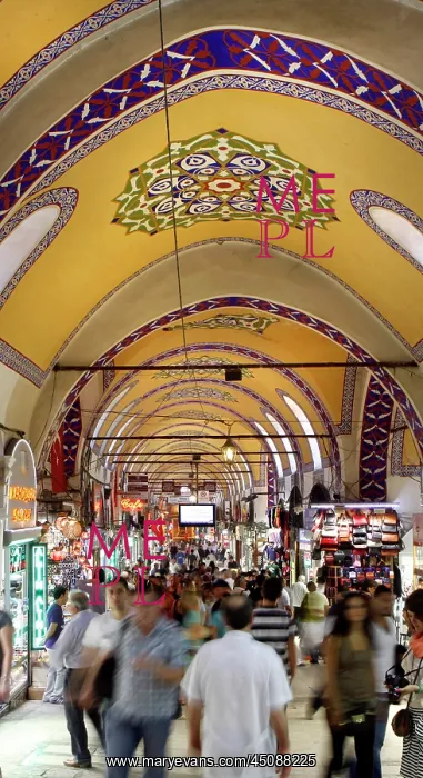 : Istanbul. General view through the arcade of Grand Bazaar, 15th century, Istanbul, Turkey : Istanbul. General view through the arcade of Grand Bazaar, 15th century, Istanbul, Turkey
