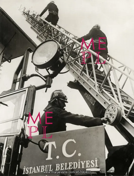 : Istanbul Modern Fire Department, Turkey - Steel Fire Escape : Istanbul Modern Fire Department, Turkey - Steel Fire Escape