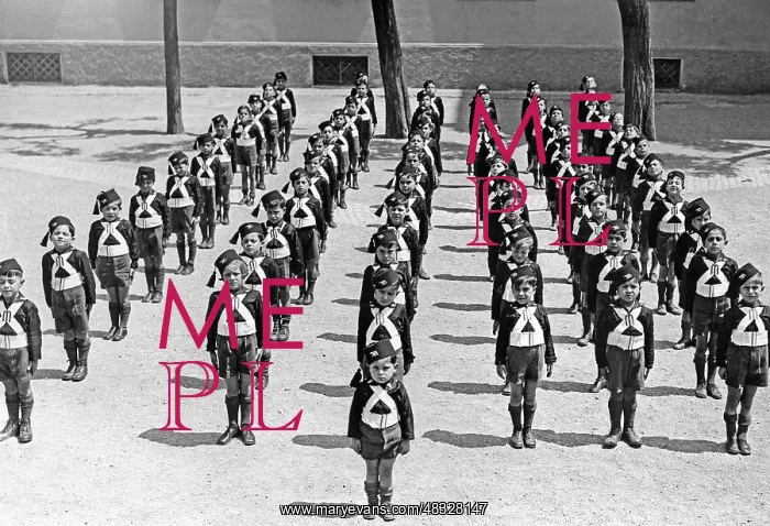  : Italian Balilla Boys Drill, 1935