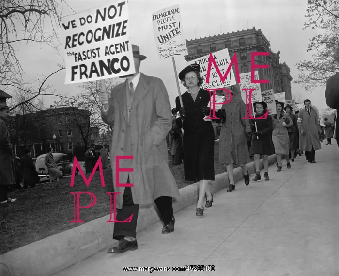 : Italian Embassy picketed by peace-democracy group : Italian Embassy picketed by peace-democracy group
