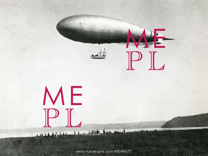 : Italian military dirigible or airship : Italian military dirigible or airship