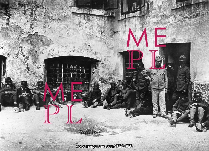 : Italian prisoners of war, 1915 : Italian prisoners of war, 1915