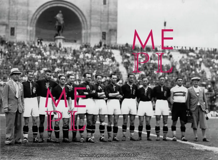 : An italian soccer team : An italian soccer team