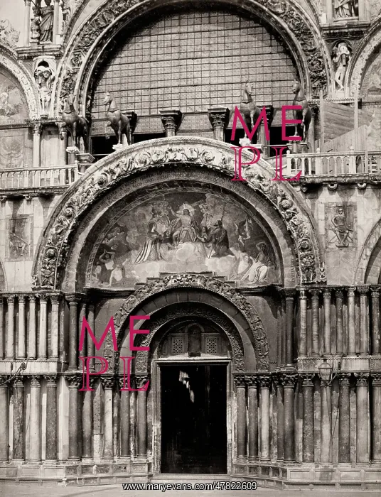 : Italy - the door of St Mark's Cathedral, Venice : Italy - the door of St Mark's Cathedral, Venice