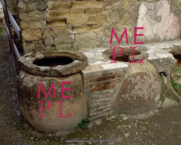 : Italy. Herculaneum. Thermopolium : Italy. Herculaneum. Thermopolium