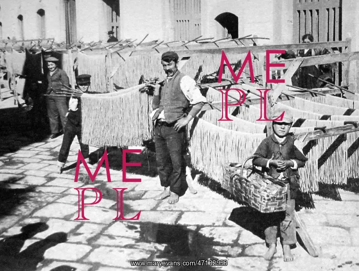 : Italy Naples macaroni drying pre-1900