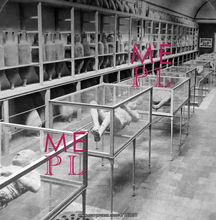  : Italy Pompeii artifacts pre-1900