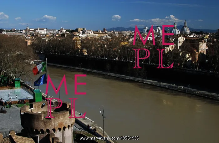  : Italy. Rome. Tiber river