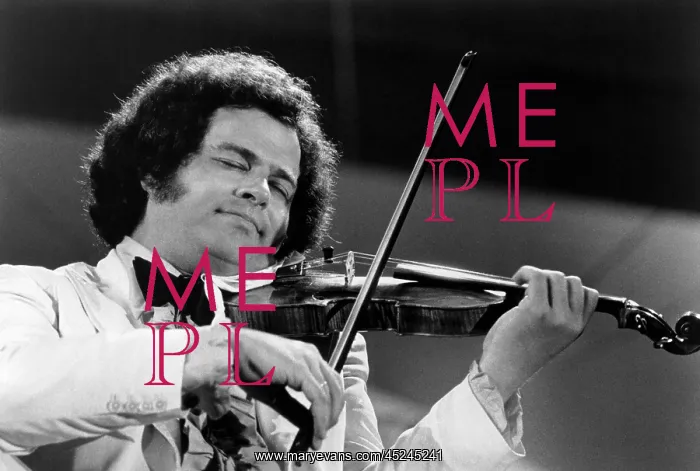 : Itzhak Perlman, ca. 1970s? : Itzhak Perlman, ca. 1970s?