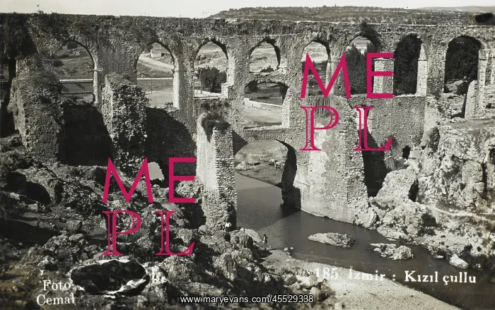 : Izmir, Turkey - Roman Aqueduct : Izmir, Turkey - Roman Aqueduct
