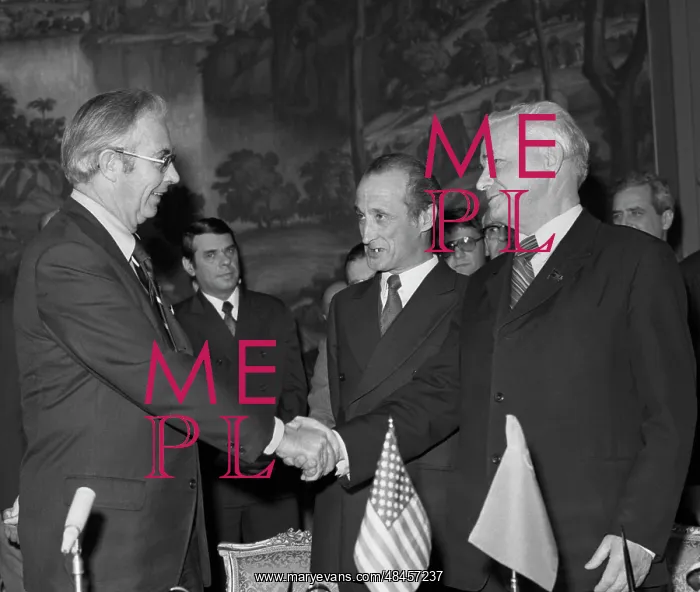 : J. O'Leary visiting USSR : J. O'Leary visiting USSR