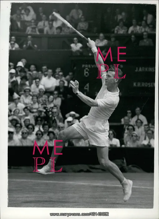 : Jack Arkinstall in tennis match at Wimbledon : Jack Arkinstall in tennis match at Wimbledon