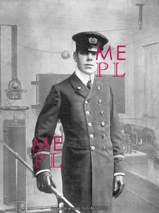 : Jack Binns, wireless-telegraph operator : Jack Binns, wireless-telegraph operator