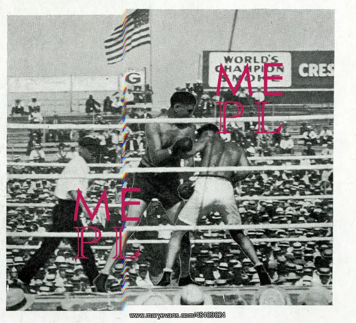 : Jack Dempsey just before defeating Jess Willard : Jack Dempsey just before defeating Jess Willard
