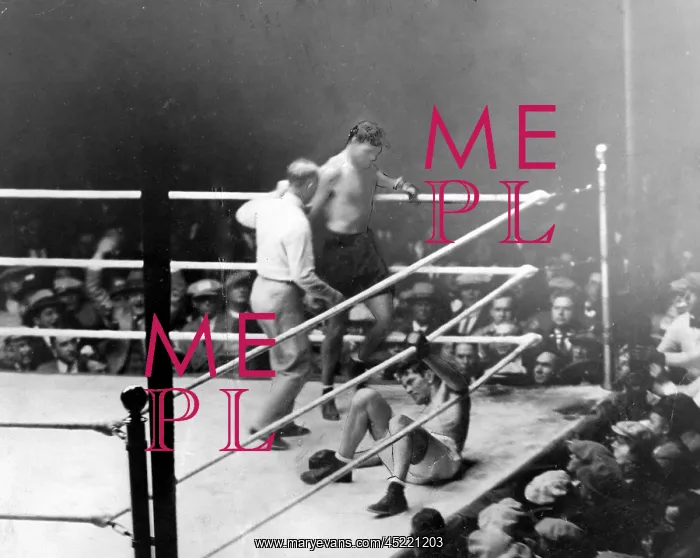 : Jack Dempsey knocks down Gene Tunney in ? : Jack Dempsey knocks down Gene Tunney in ?