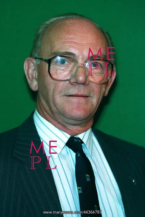  : Jack Thompson MP