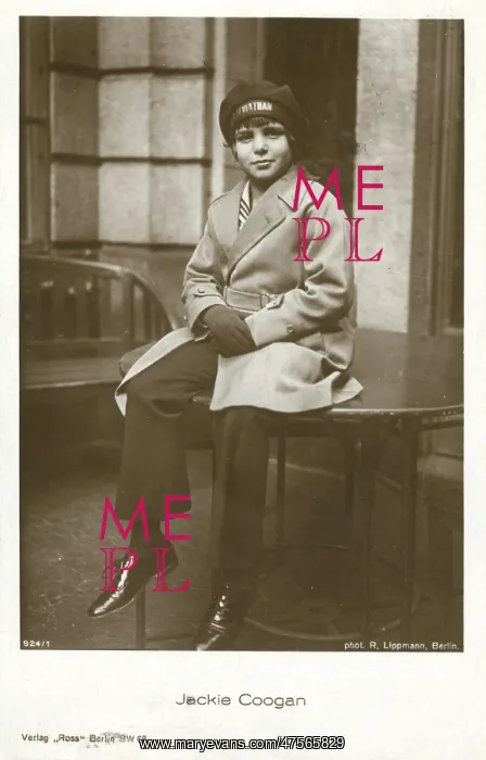 : Jackie Coogan - child actor in silent films : Jackie Coogan - child actor in silent films