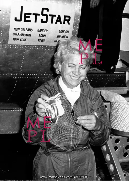 : Jacqueline Cochran : Jacqueline Cochran