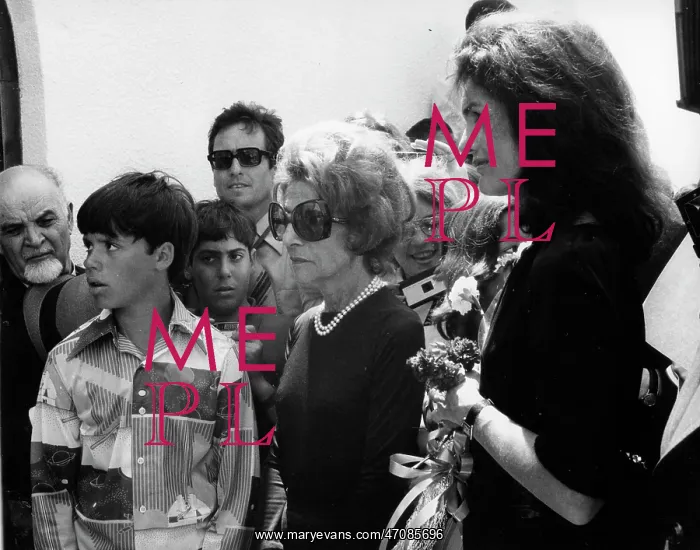 : Jacqueline Kennedy Onassis in Athens : Jacqueline Kennedy Onassis in Athens