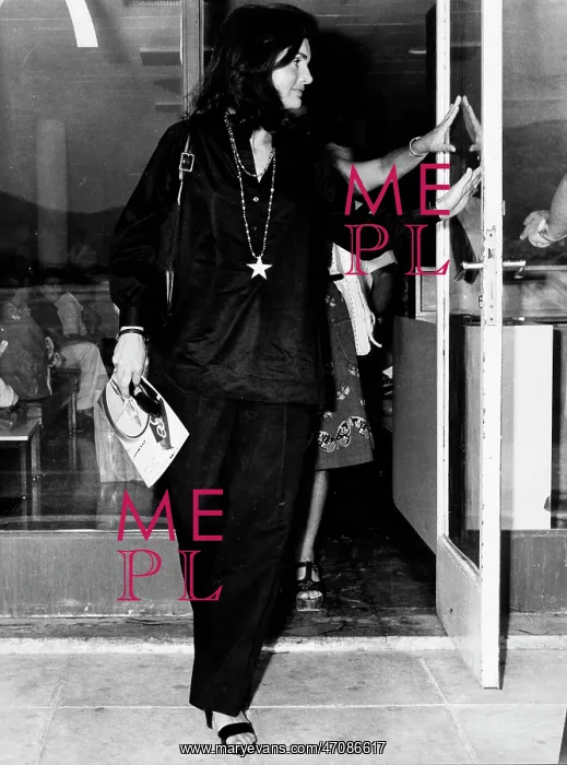 : Jacqueline Kennedy Onassis in Athens : Jacqueline Kennedy Onassis in Athens