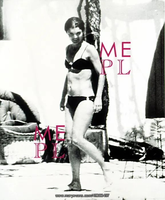 : JACQUELINE KENNEDY ONASSIS, in a bikini, ? : JACQUELINE KENNEDY ONASSIS, in a bikini, ?