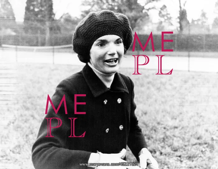 : Jacqueline Kennedy Onassis on the grounds ? : Jacqueline Kennedy Onassis on the grounds ?