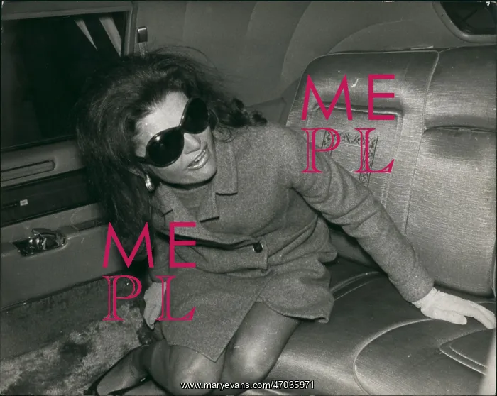 : Jacqueline Kennedy Onassis in London : Jacqueline Kennedy Onassis in London